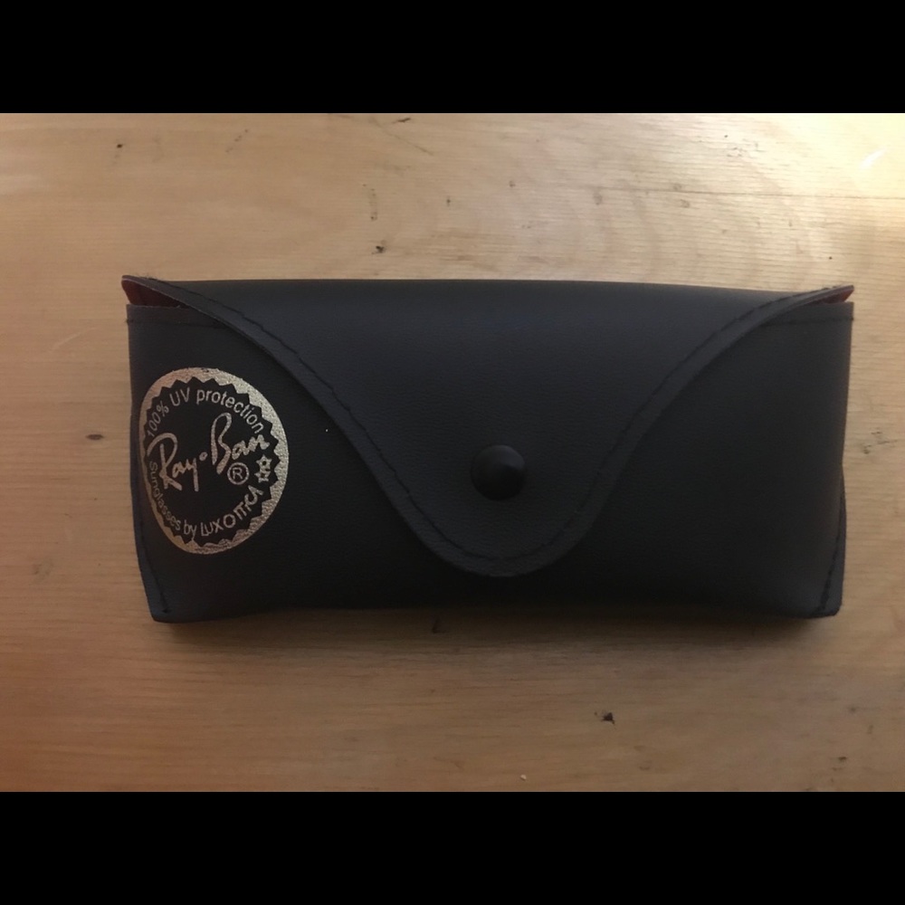 Ray Bans Case